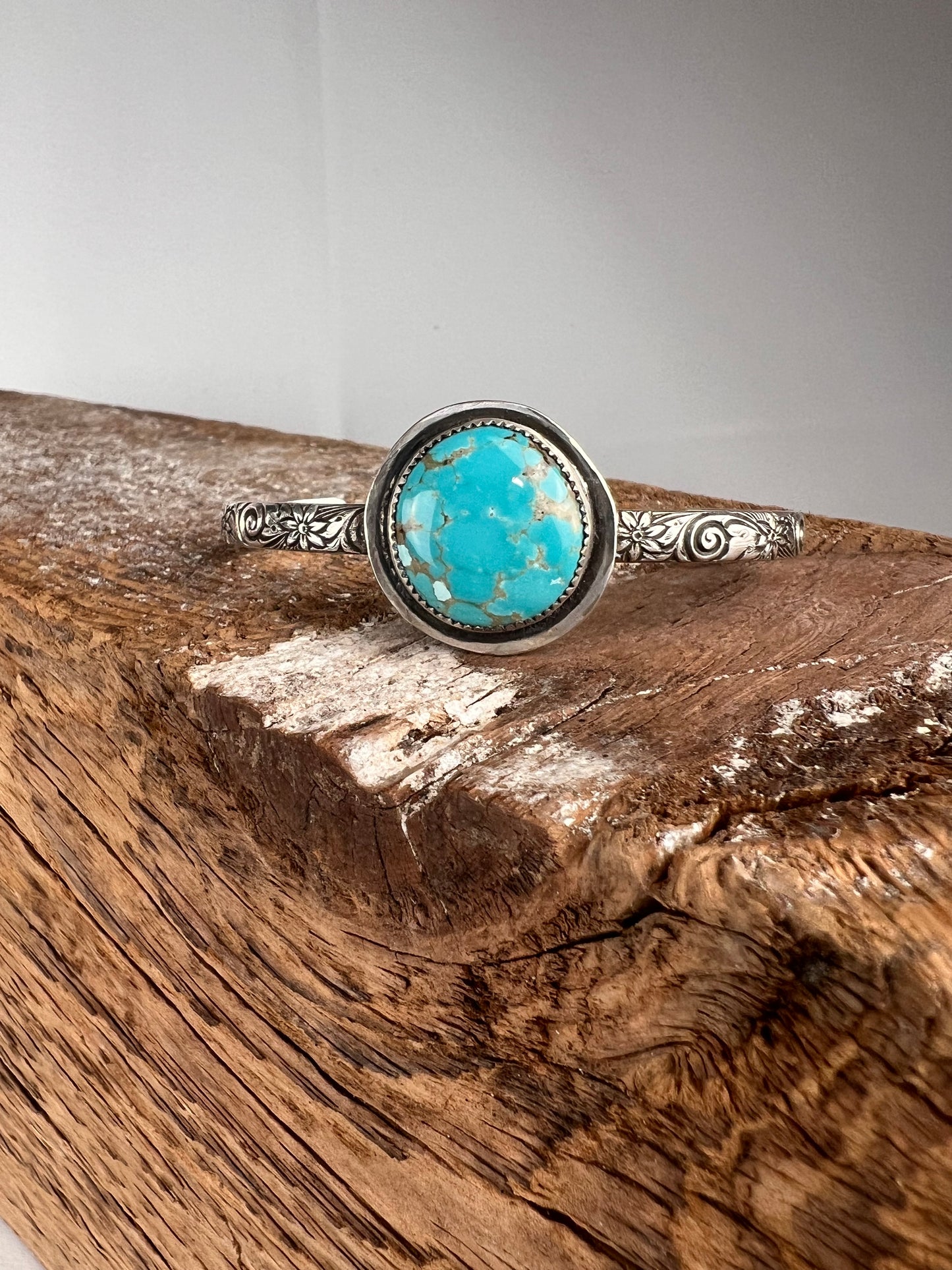 Round Turquoise Floral Wire Cuff - Sm/Med